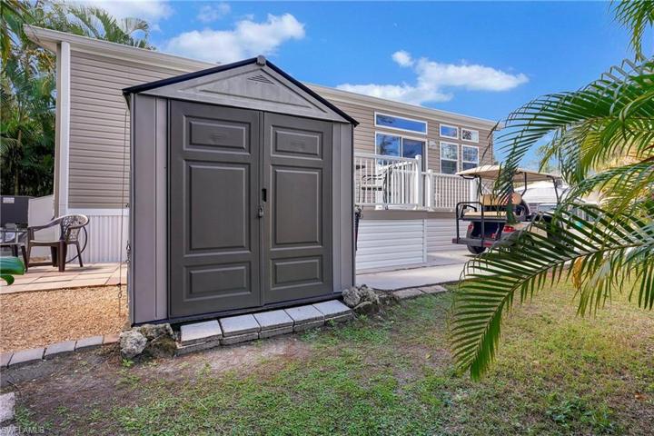 10819 Short Tailed Hawk Cir