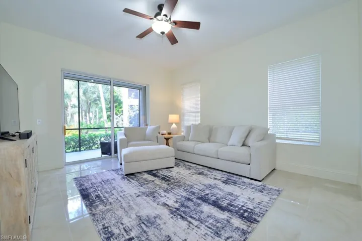9097 Cherry Oaks Trl 102, Naples, Florida 34114