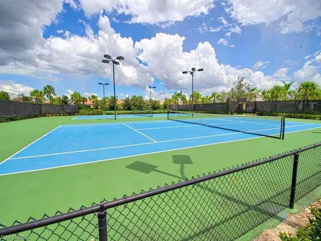 2136 Parson St, Naples Fl 34120