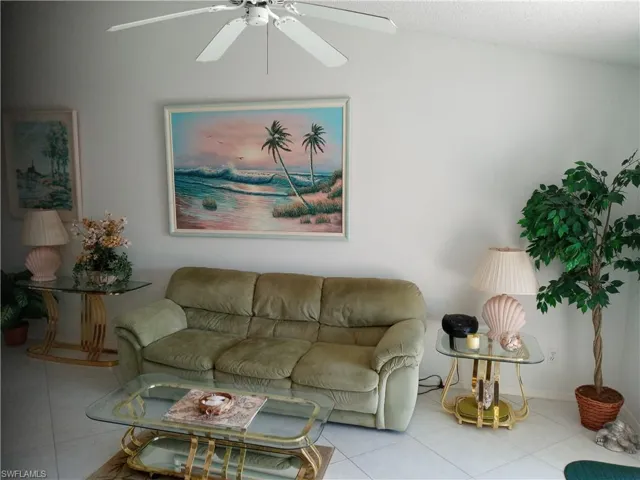 185 Grand Oaks Way R-206, Naples, Florida 34110