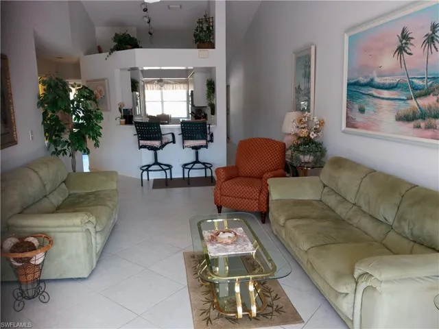 185 Grand Oaks Way R-206, Naples, Florida 34110