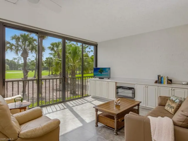 82 Cypress View Dr, Naples, Florida 34113