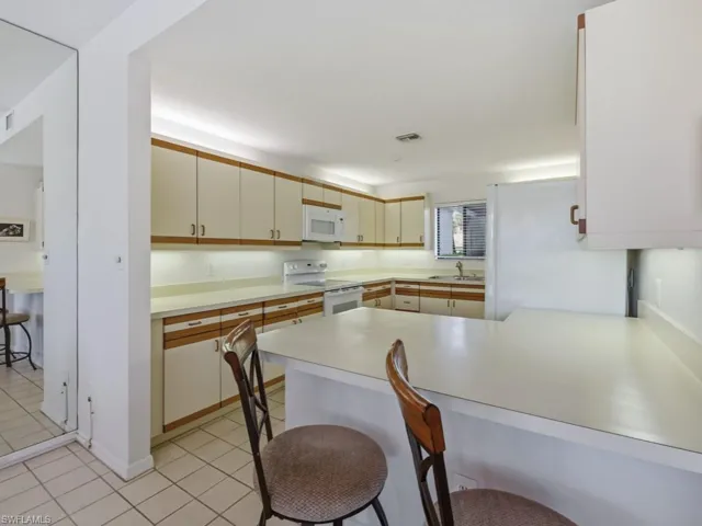 82 Cypress View Dr, Naples, Florida 34113