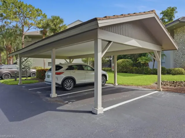 82 Cypress View Dr, Naples, Florida 34113