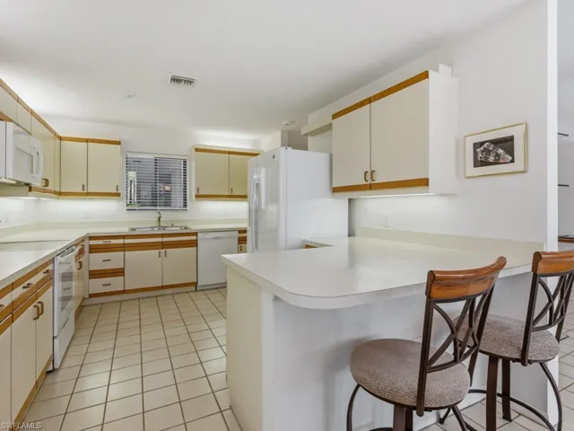 82 Cypress View Dr, Naples, Florida 34113