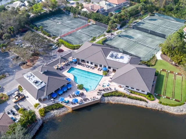82 Cypress View Dr, Naples, Florida 34113