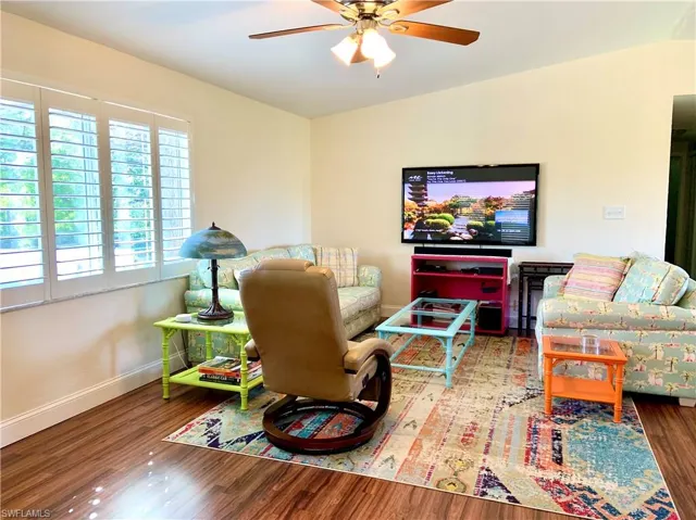 TV and conversation center.