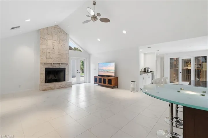 15821 Shamrock Dr, Fort Myers, Florida 33912