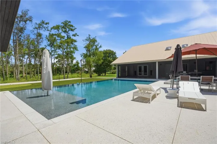 15821 Shamrock Dr, Fort Myers, Florida 33912