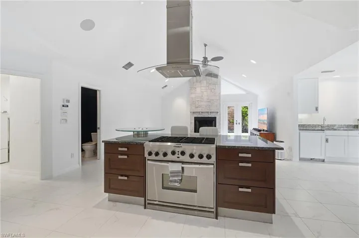 15821 Shamrock Dr, Fort Myers, Florida 33912