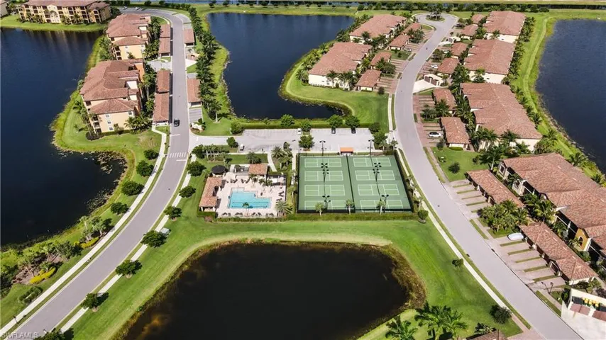 9514  Avellino  WAY, Naples, FL 34113
