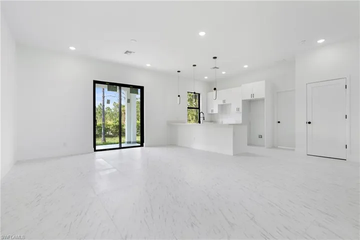 3175 Sunshine Blvd, Lehigh Acres, Florida 33971