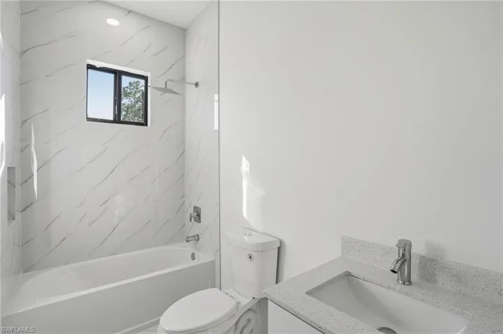 3305  Nora N AVE, Lehigh Acres, FL 33971