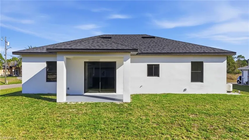 3305  Nora N AVE, Lehigh Acres, FL 33971