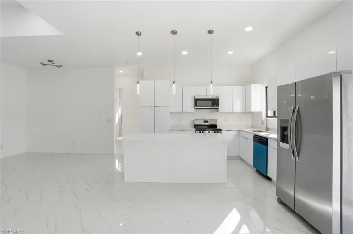 3305  Nora N AVE, Lehigh Acres, FL 33971