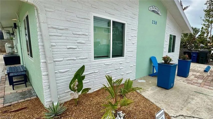 230 Fairweather Ln, Fort Myers Beach, Florida 33931