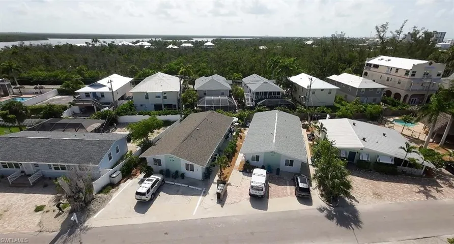 230 Fairweather Ln, Fort Myers Beach, Florida 33931
