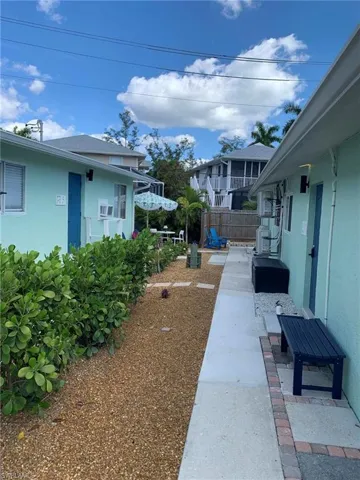 230 Fairweather Ln, Fort Myers Beach, Florida 33931