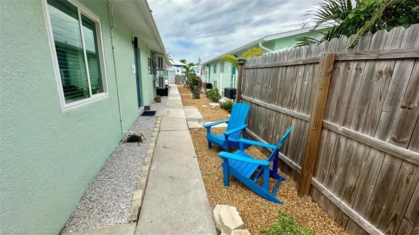230 Fairweather Ln, Fort Myers Beach, Florida 33931