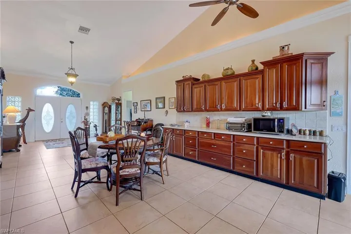 3965  56th NE AVE, Naples, FL 34120