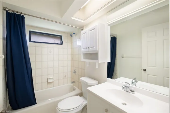 9744  Campbell  CIR, Naples, FL 34109