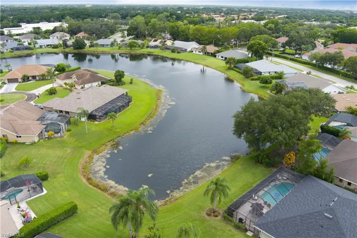 9744  Campbell  CIR, Naples, FL 34109