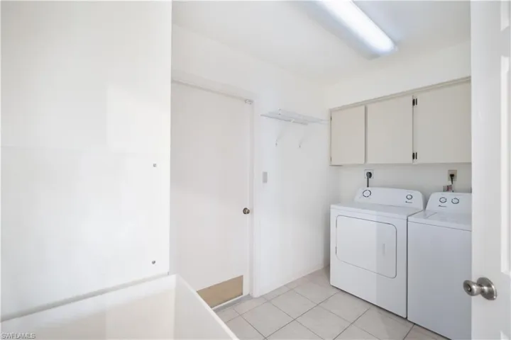 9744  Campbell  CIR, Naples, FL 34109