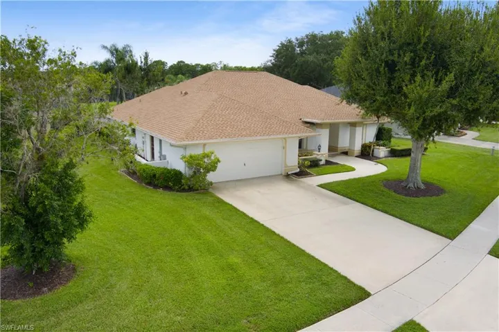 9744  Campbell  CIR, Naples, FL 34109