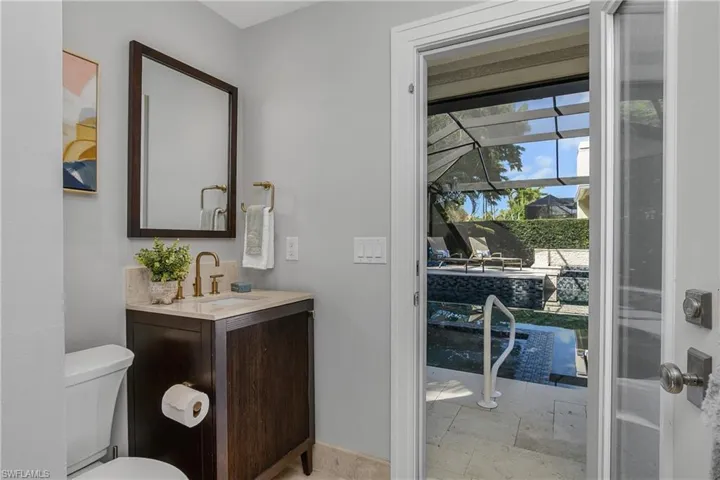 720 Shadow Lake Ln, Naples, Florida 34108