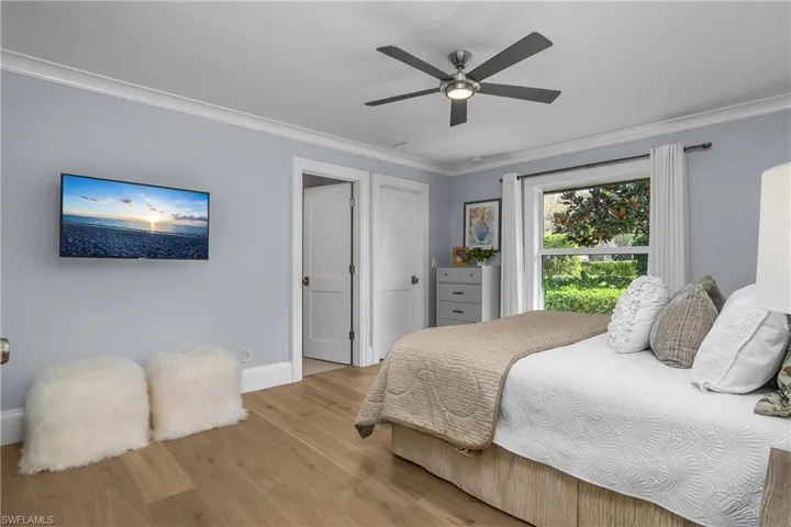 720 Shadow Lake Ln, Naples, Florida 34108