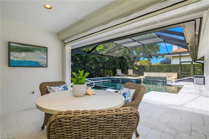 720 Shadow Lake Ln, Naples, Florida 34108