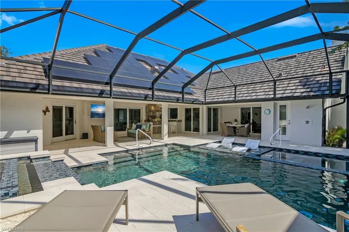 720 Shadow Lake Ln, Naples, Florida 34108