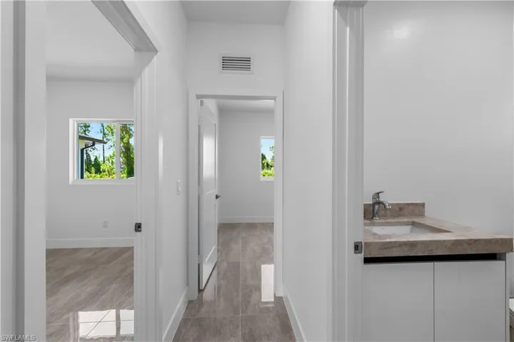 1142 Dutchess St E, Lehigh Acres, Florida 33974