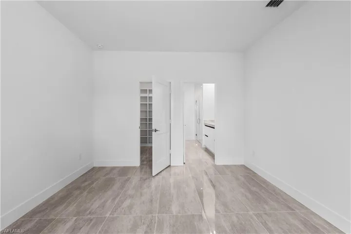 1142 Dutchess St E, Lehigh Acres, Florida 33974
