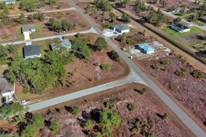 Aerial overview of property's location