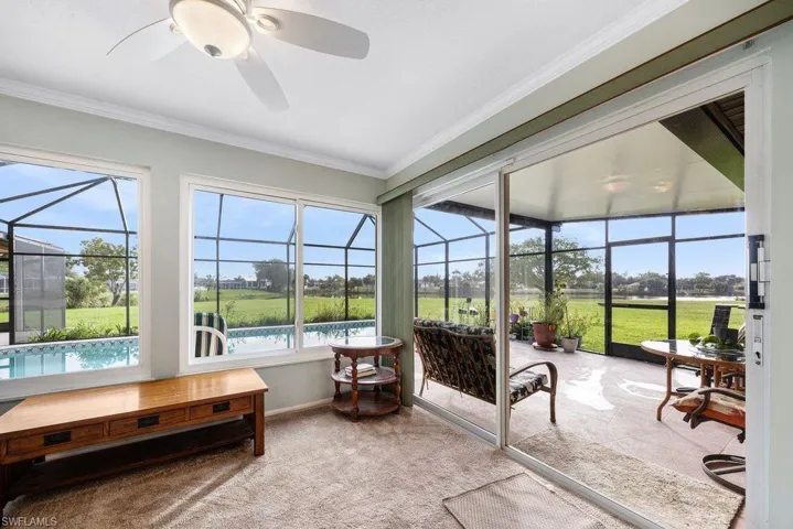Sunroom with ceiling fan