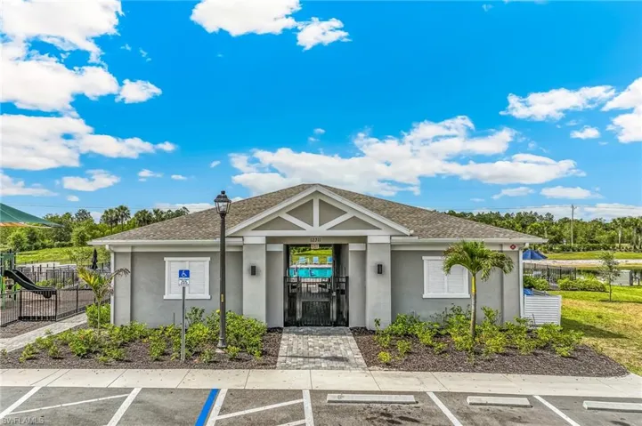 12201  Amber Waves  RD, Lehigh Acres, FL 33974