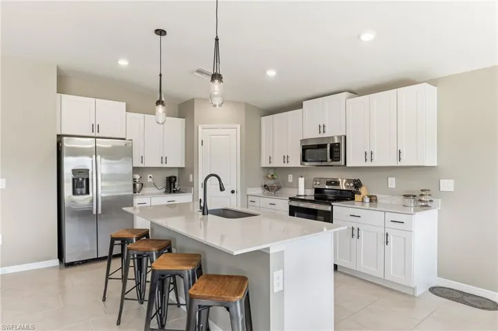 12201  Amber Waves  RD, Lehigh Acres, FL 33974