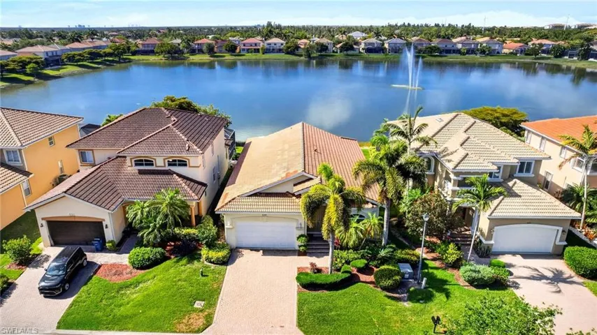 8369  Sumner  AVE, Fort Myers, FL 33908