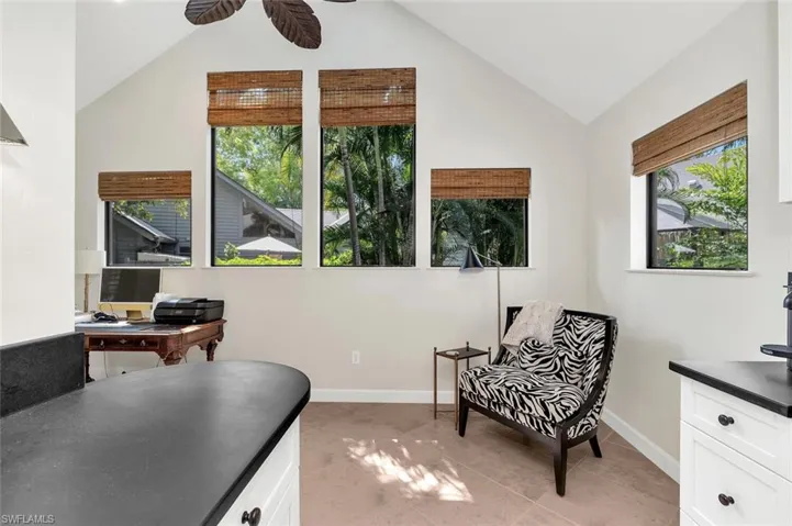 1347  Solana  RD, Naples, FL 34103