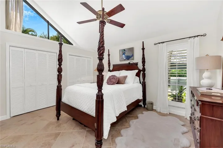 1347  Solana  RD, Naples, FL 34103
