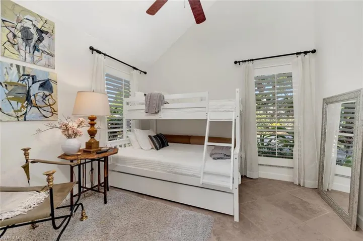 1347  Solana  RD, Naples, FL 34103