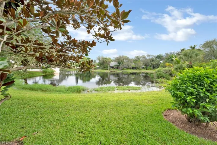 1347  Solana  RD, Naples, FL 34103