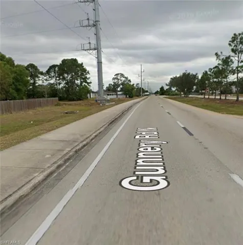202  Gunnery N RD, Lehigh Acres, FL 33971