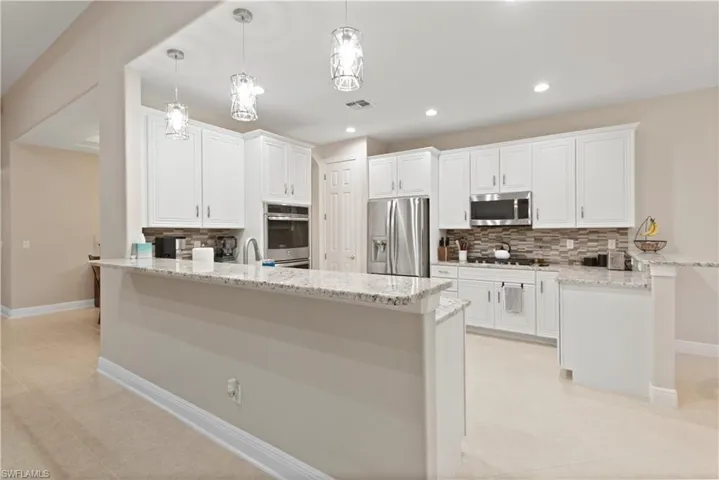 8792 Largo Mar Dr, Estero, Florida 33967