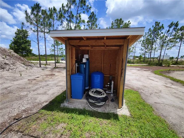 View of a shed where the well is