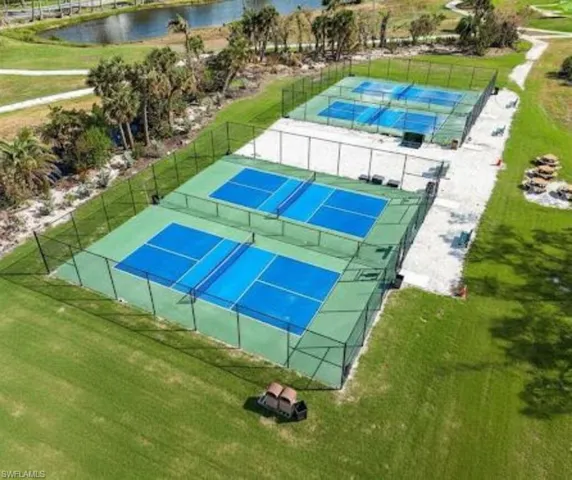 Lots of amenities for owners on Bay Beach Lane