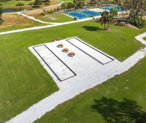 Lots of amenities for owners on Bay Beach Lane