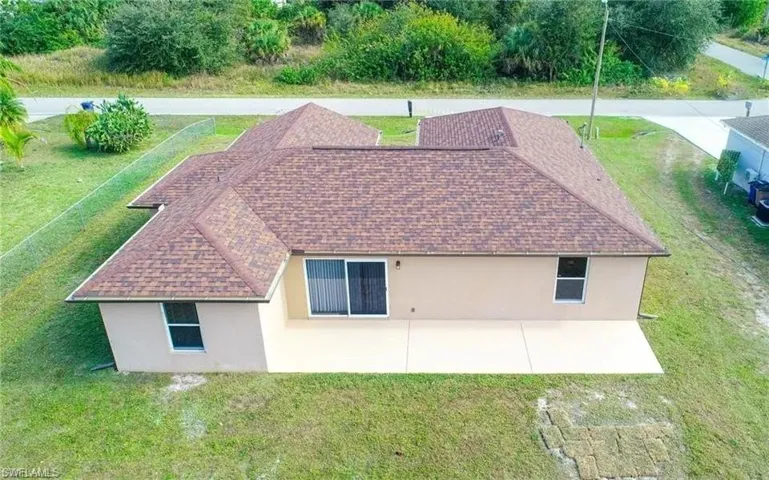 604 Thomas Sherwin Ave S, Lehigh Acres, Florida 33974