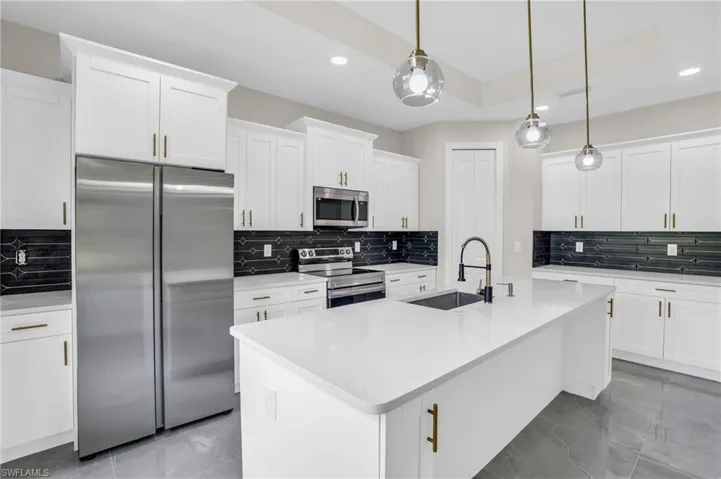 3211  24th SW ST, Lehigh Acres, FL 33976